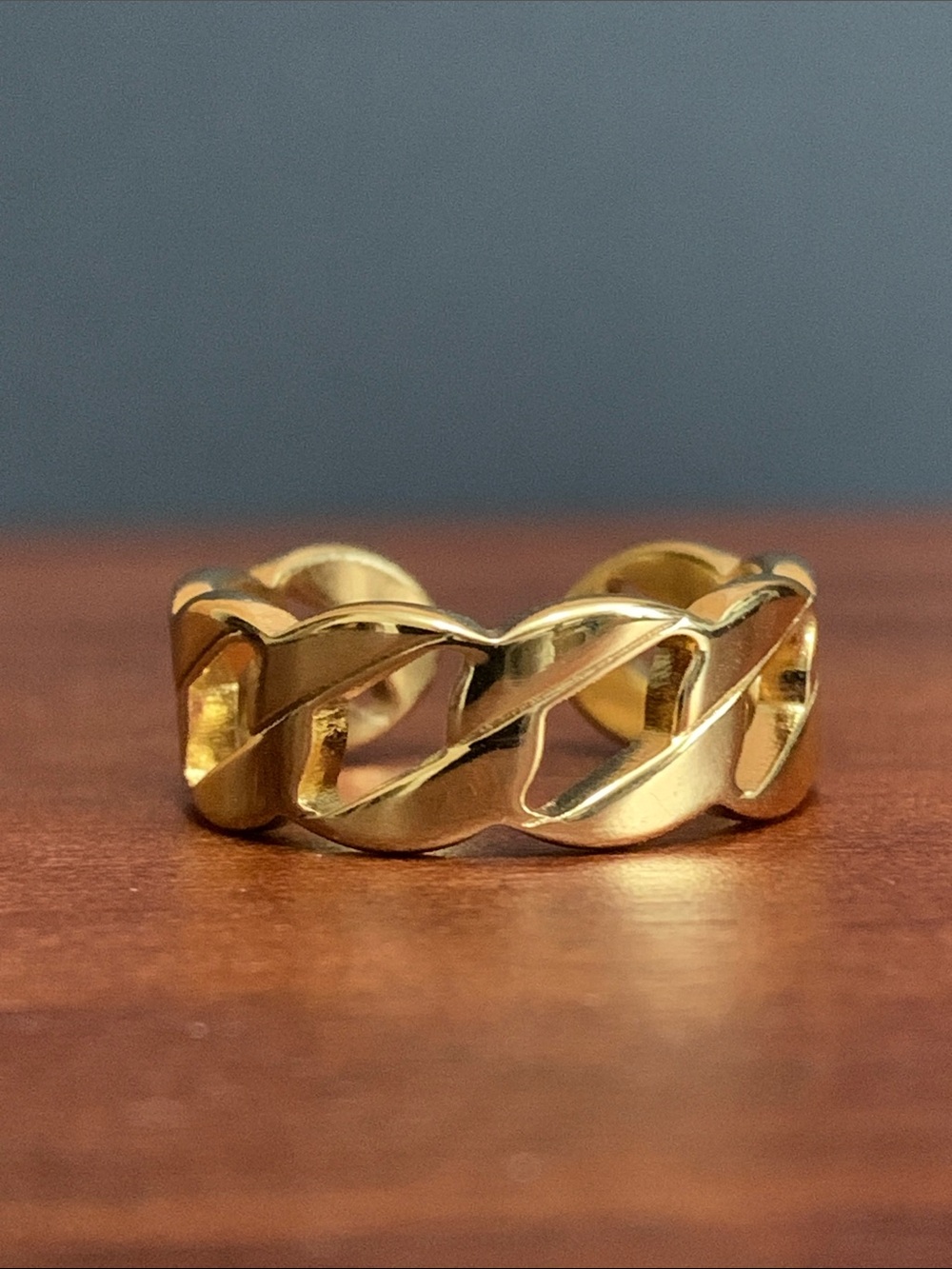 NWT gold tone cut out ring size 7
